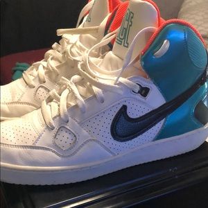 Nike Son of Force